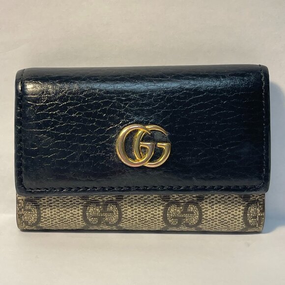 Gucci Dollar Calfskin Marmont 6 Key Holder Case Black/Beige - Preowned - Picture 1 of 12